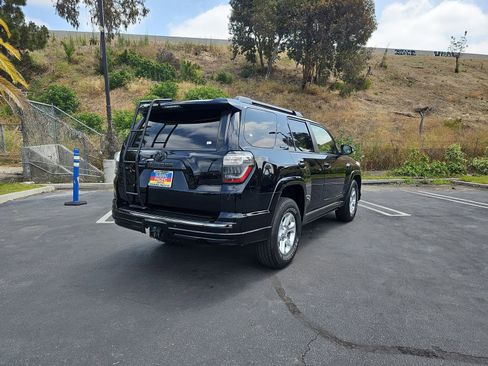 Used 2020 Toyota 4Runner Nightshade AWD/4WD image 7