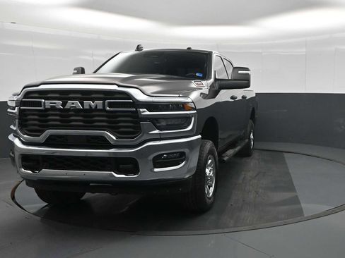 Used 2025 RAM 2500 Tradesman image 5
