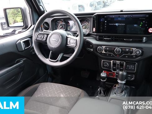 Used 2026 Jeep Gladiator Mojave AWD/4WD image 24