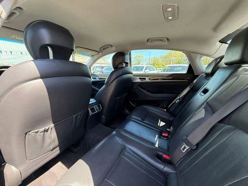 Used 2015 Hyundai Genesis 3.8 RWD image 36