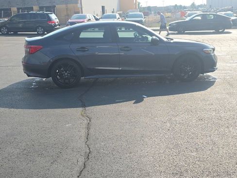 Certified 2022 Honda Civic Sport image 9