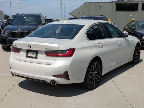 Used 2022 BMW 330i xDrive Sedan w/ Premium Package 2 AWD/4WD image 5