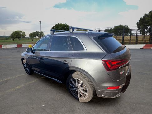 Used 2022 Audi SQ5 Premium Plus w/ Premium Plus Package AWD/4WD image 4