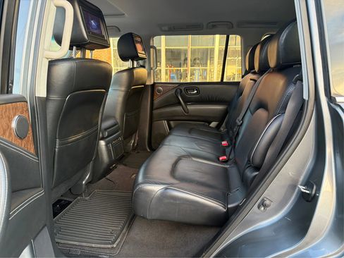 Used 2015 INFINITI QX80 Luxe w/ 22" Wheel Package image 23