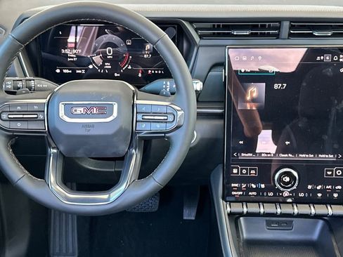 New 2026 GMC Terrain AT4 w/ Convenience Package III image 11