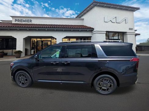 New 2026 Kia Carnival SX FWD image 5