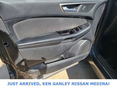 Used 2015 Ford Edge SEL AWD/4WD image 14