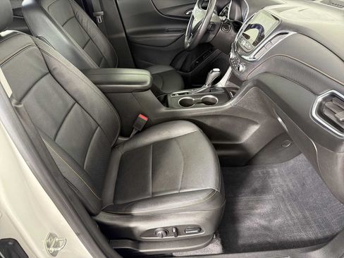 Used 2021 Chevrolet Equinox Premier FWD image 11