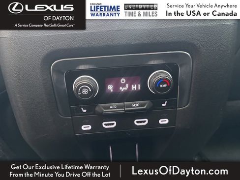 Used 2021 Chevrolet Tahoe RST w/ Luxury Package image 35