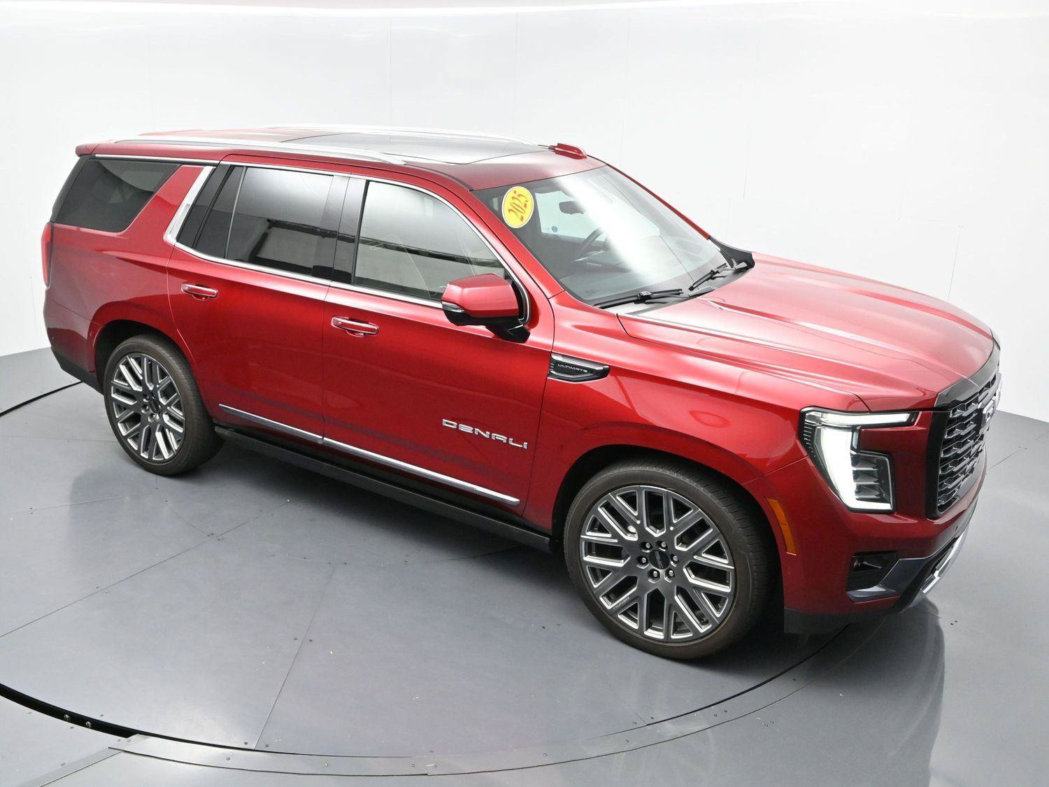 Used 2025 GMC Yukon Denali Ultimate AWD/4WD image 49