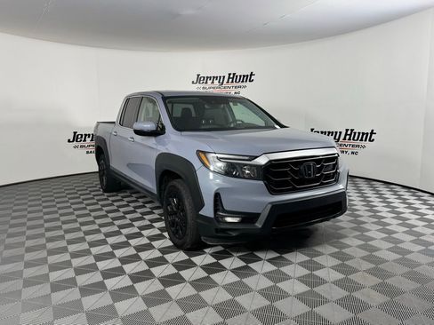 Used 2023 Honda Ridgeline RTL-E image 8