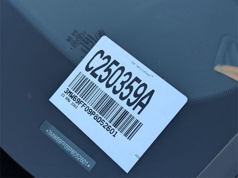 Certified 2023 BMW 330i 330i w/ Driving Assistance Package image 10