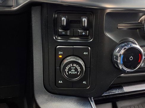 Certified 2022 Ford F150 Raptor w/ Equipment Group 801A High image 16