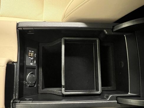 Used 2022 Lexus RX 350L FWD w/ Premium Package image 30