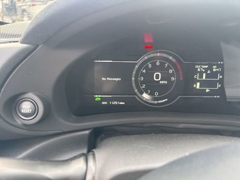 Used 2024 Toyota GR86 Premium image 11