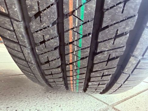 Certified 2024 Lexus UX 250h F Sport image 17