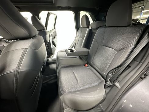 Certified 2025 Subaru Forester Premium AWD/4WD image 20