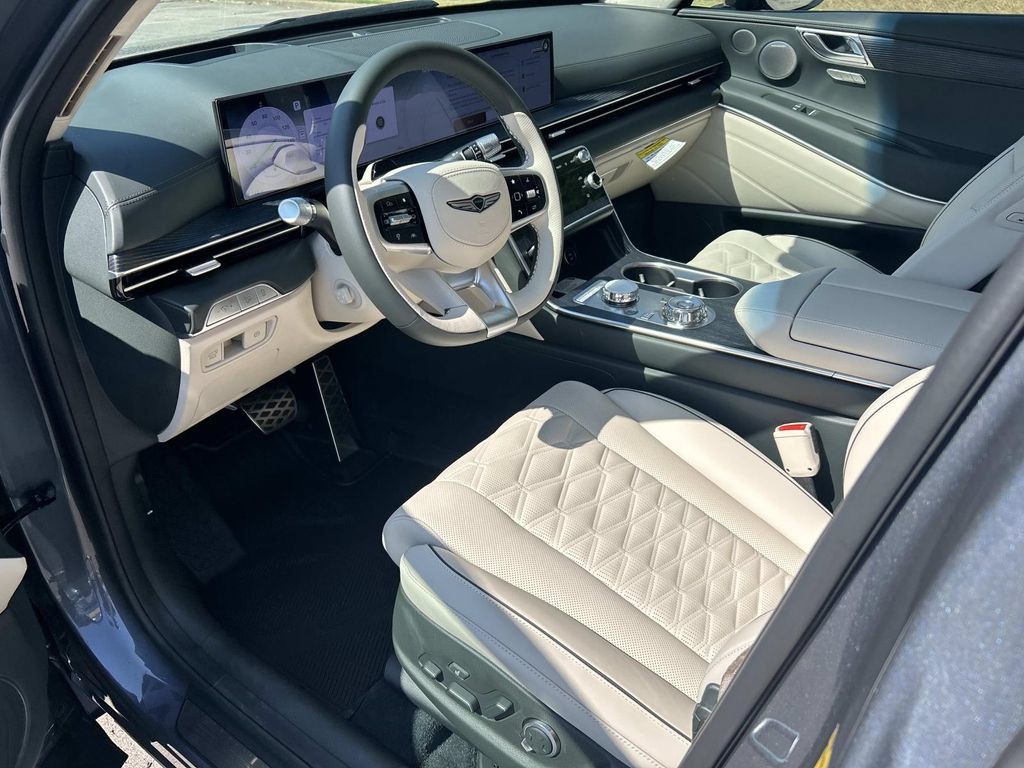 New 2027 Genesis GV80 3.5T e-SC AWD/4WD image 13