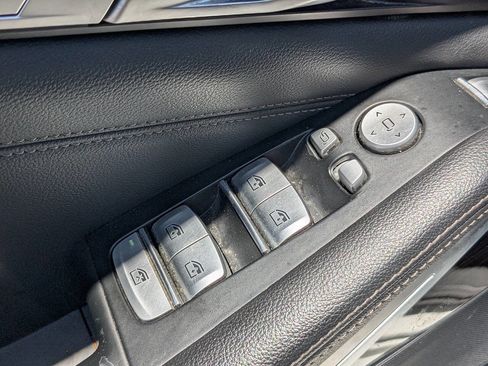 Used 2019 BMW X7 xDrive40i w/ Parking Assistance Package image 25