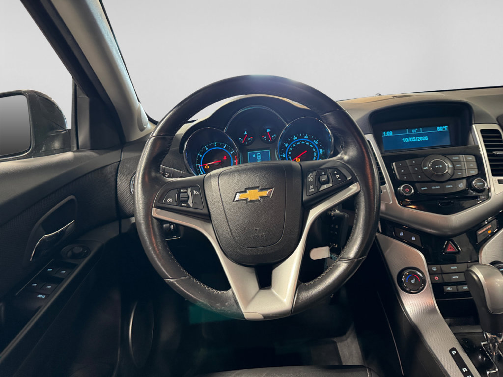 Used 2011 Chevrolet Cruze LTZ FWD image 15