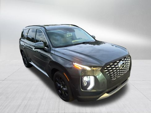 Used 2022 Hyundai Palisade SEL w/ 8P Bench Seat Package AWD/4WD image 3