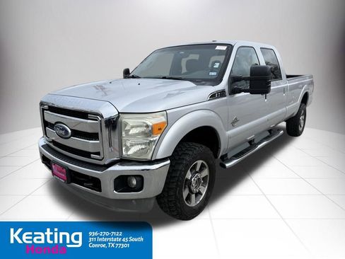 Used 2011 Ford F350 Lariat w/ Lariat Interior Pkg image 4