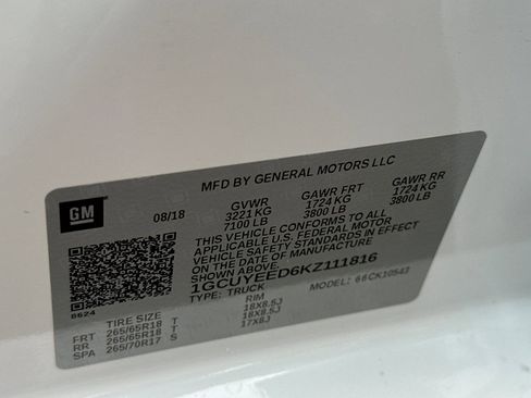 Used 2019 Chevrolet Silverado 1500 RST w/ All-Star Edition image 35