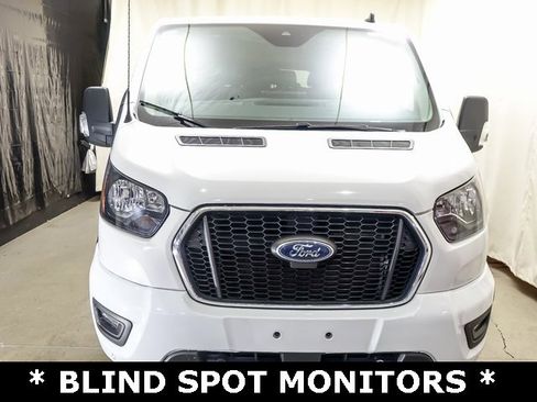 Used 2023 Ford Transit 350 XLT image 3