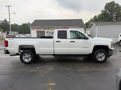 Used 2015 Chevrolet Silverado 2500 W/T w/ WT Fleet Convenience Package image 9