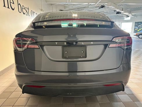 Used 2023 Tesla Model X AWD/4WD image 5