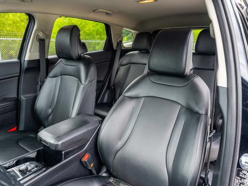 Used 2024 Kia Sportage EX FWD image 20