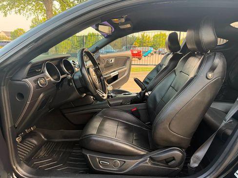 Used 2019 Ford Mustang GT Premium w/ GT Performance Package RWD image 20