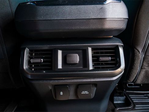Used 2022 Ford F150 XLT w/ Equipment Group 302A High AWD/4WD image 29