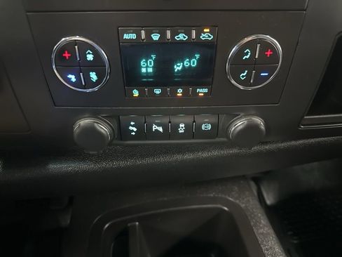 Used 2014 Chevrolet Silverado 2500 LT image 22