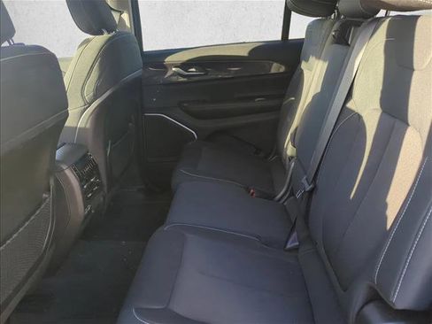 Used 2021 Jeep Grand Cherokee L Laredo w/ Luxury Tech Group I image 21