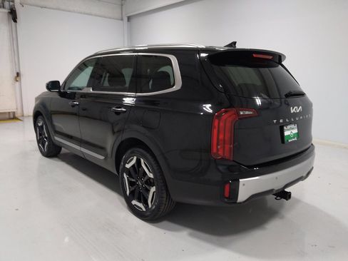 Used 2024 Kia Telluride S AWD/4WD image 5