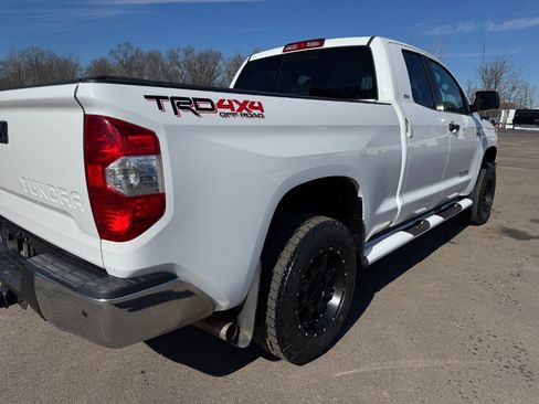 Used 2014 Toyota Tundra SR5 image 11