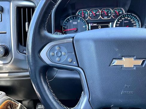 Used 2019 Chevrolet Silverado 2500 LTZ w/ Duramax Plus Package RWD image 6