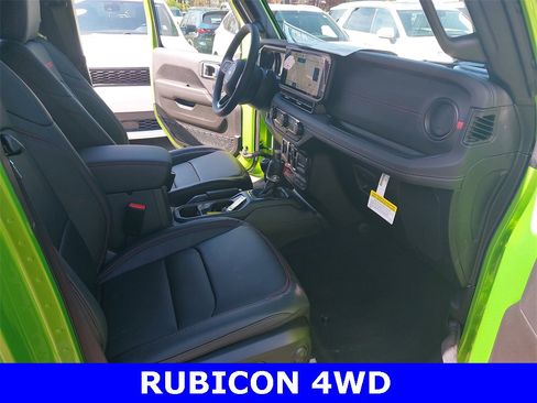 New 2025 Jeep Wrangler Unlimited Rubicon image 10