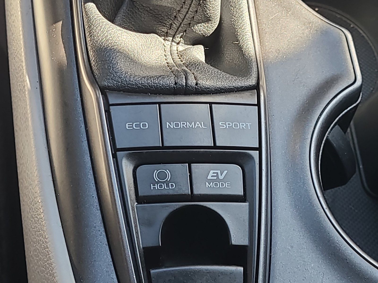 Used 2024 Toyota Camry SE FWD image 33