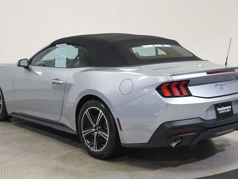 Used 2024 Ford Mustang Premium RWD image 7