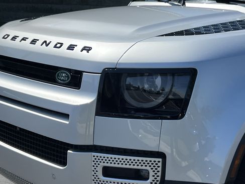 Used 2024 Land Rover Defender 110 S AWD/4WD image 12