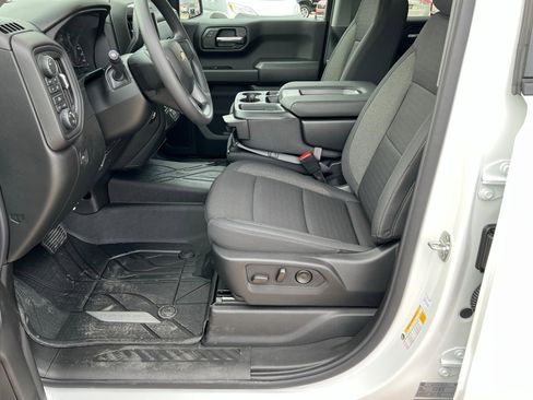 New 2026 Chevrolet Silverado 1500 Custom image 18