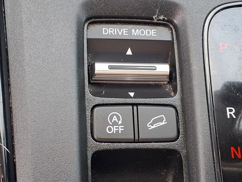 Used 2023 Honda CR-V EX image 9