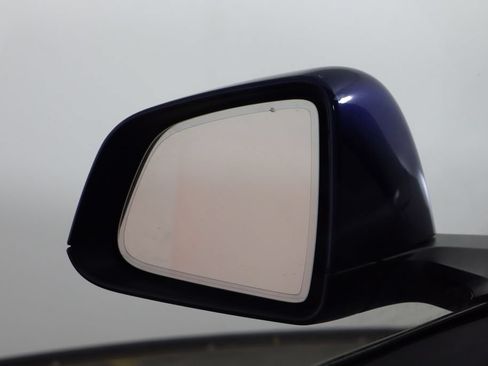 Used 2023 Tesla Model Y Long Range AWD/4WD image 39