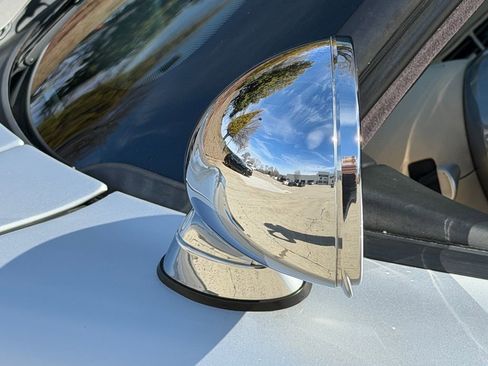 Used 2000 BMW Z8 image 14