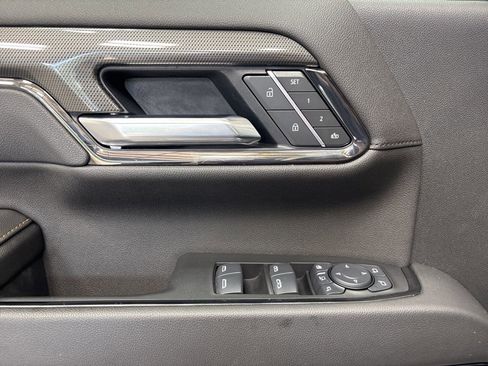 Used 2025 GMC Sierra 2500 AT4 w/ AT4 Preferred Package image 26