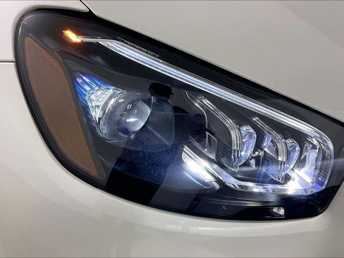 Certified 2023 Mercedes-Benz GLS 450 4MATIC image 25