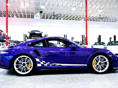 Used 2016 Porsche 911 GT3 RS RWD image 13