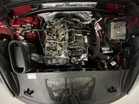 Used 2021 Porsche Macan AWD/4WD image 22